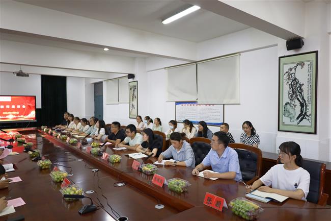 2fadef21b9c31e12c79bfb58a7f695f.jpg 2fadef21b9c31e12c79bfb58a7f695f.jpg