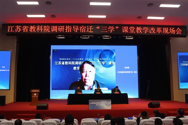 陆岳新.JPG 陆岳新.JPG