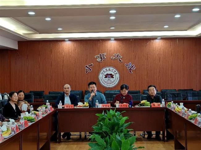 640.webp (2).png 640.webp (2).png