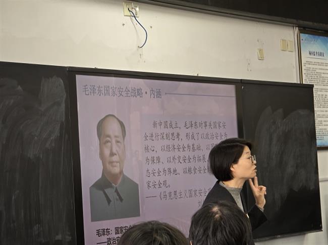 上课2.jpg 上课2.jpg